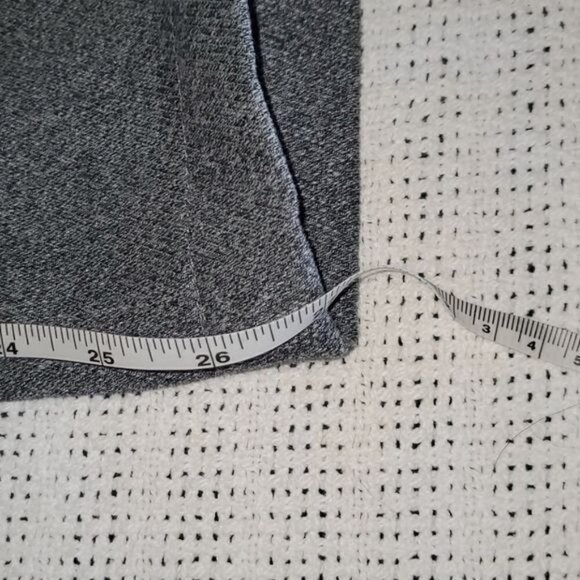 Fulton Skinny High Waisted Large Pockets Sz. 30 x 30 Gray Pants - Picture 9 of 10